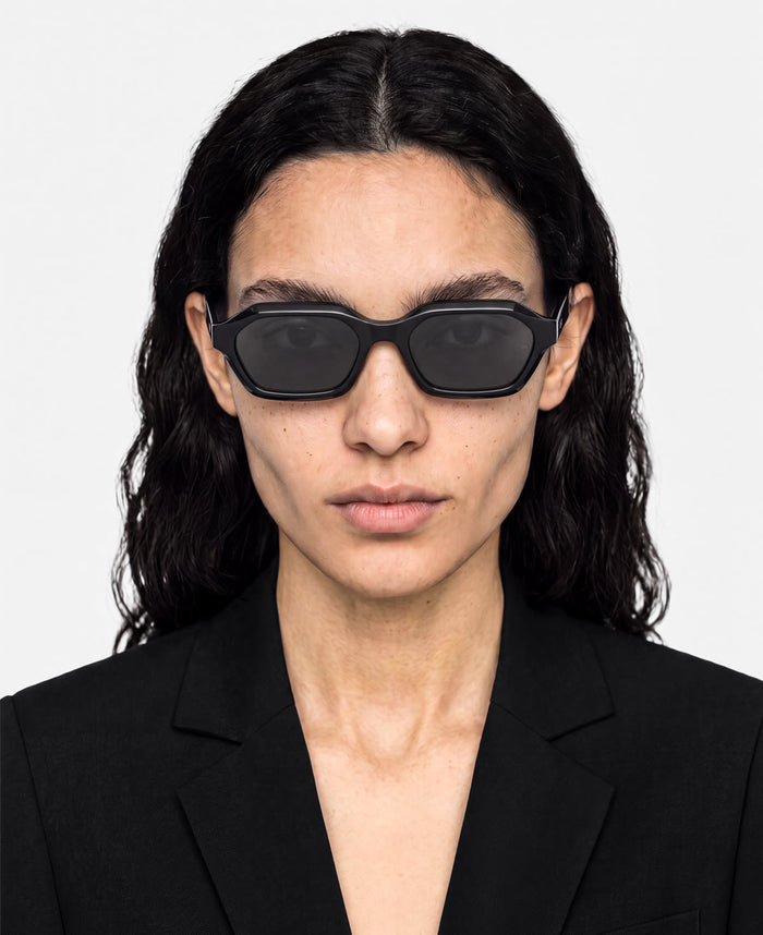 ARO - Black Deep Grey