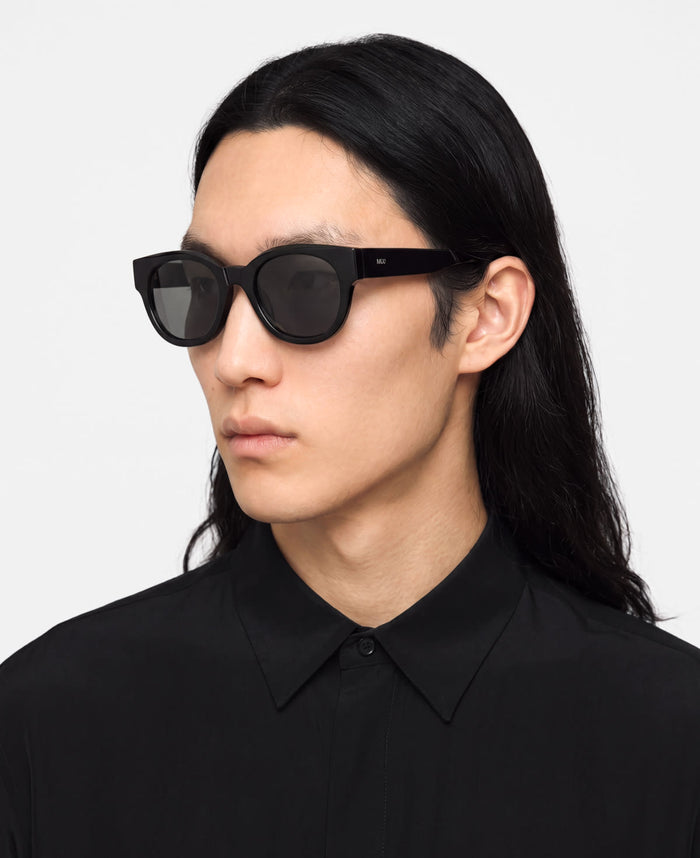 IONA - Black Deep Grey