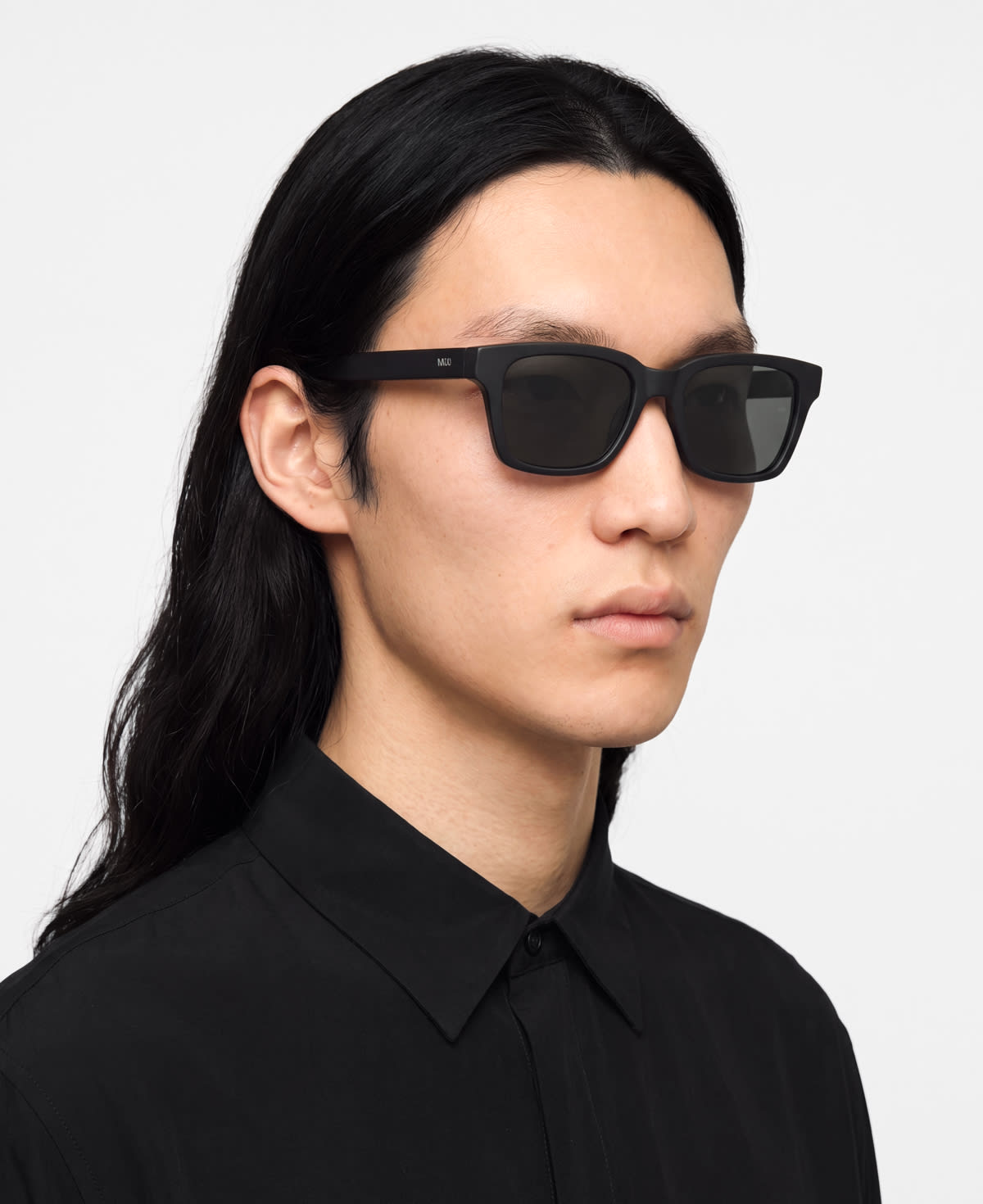 KIRO - Black Deep Grey